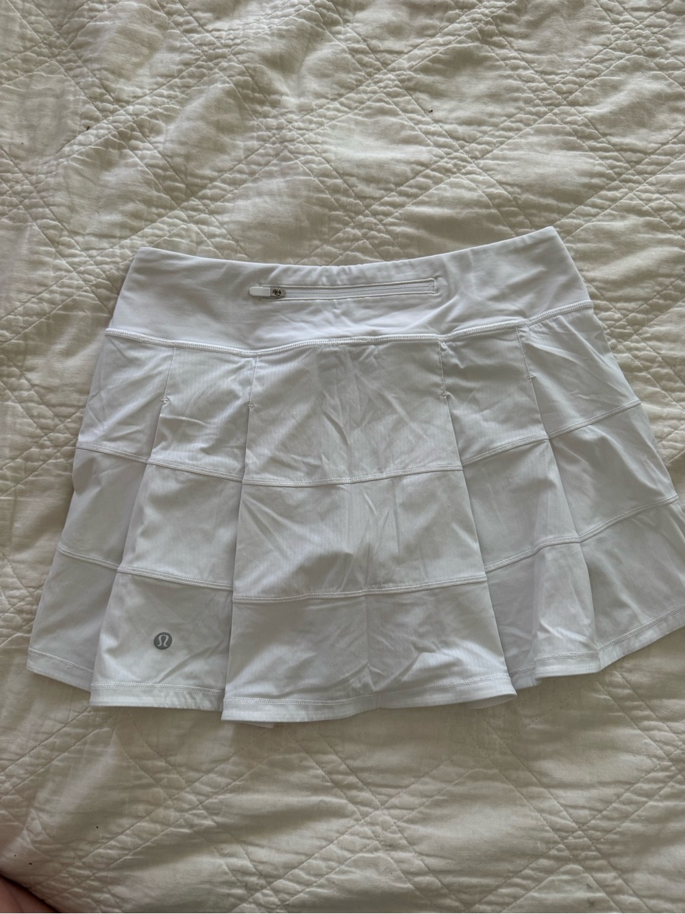 Lululemon White Athletic Skort with Built-In Shorts 4 Tall - Picture 2 of 4